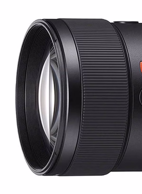 Fe 135Mm F1.8 Gm Lens Premium G Master Series Telephoto Prime Lens, Sel135F18Gm, Black Black - Image 4
